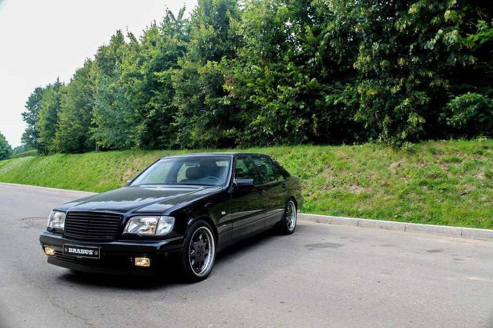 W140 brabus. Mercedes w140 Brabus. Mercedes Benz w140 Brabus. Mercedes s600 w140 Brabus. Mercedes Benz 140 s600.