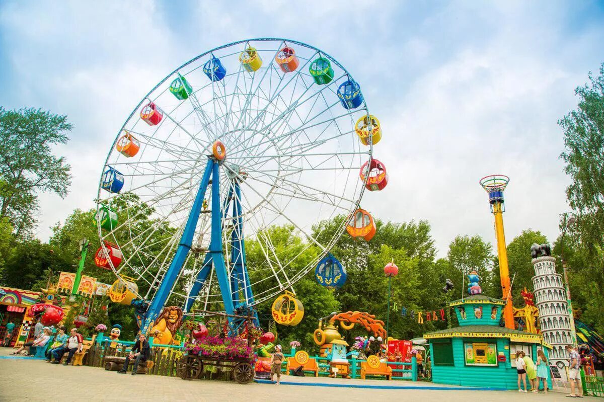 парки развлечений в подмосковье. чудо парк одинцовский район. парки развлечений в подмосковье. парк вднх аттракционы. городской парк аттракционов шаховская.