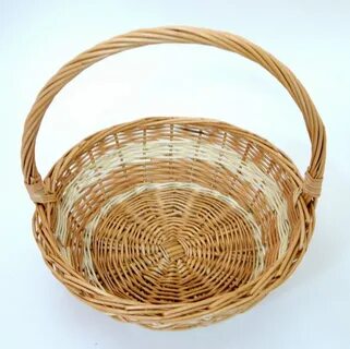 Круглые корзины из лозы