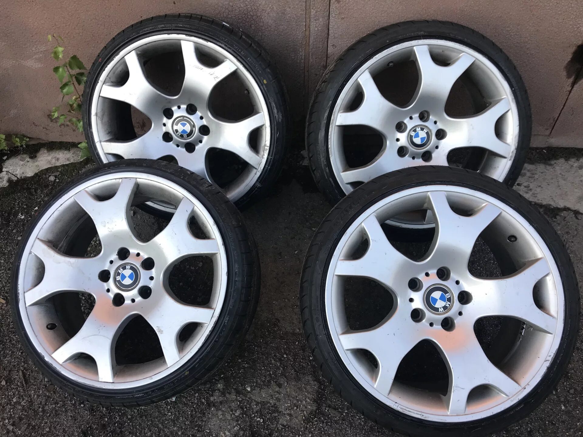 63 34 39. 63 34 39. Бмв е90 на 132 стиле. Bmw e38 63 стиль. Bmw e39 anthrazit metallic.