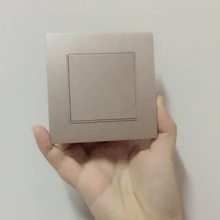 Выключатель с крышкой