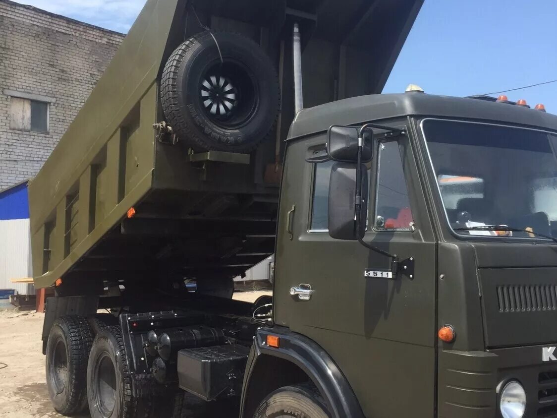 камаз 5350 сельхозник. камаз 53212 с консервации. краз 260 армейский.