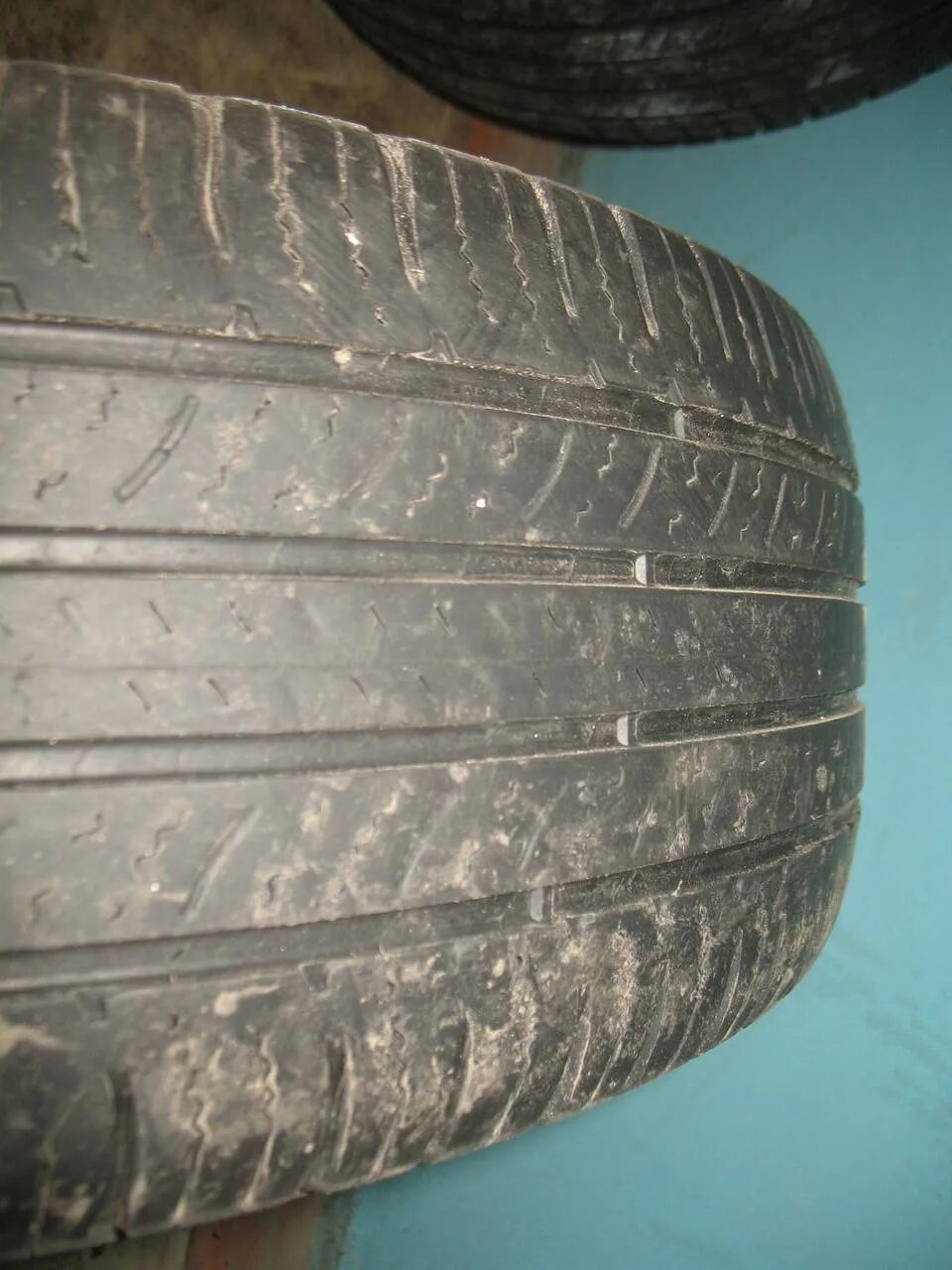 Michelin Latitude Tour r17 225/65. Michelin Latitude 225 65 r17. 225/65 R17.