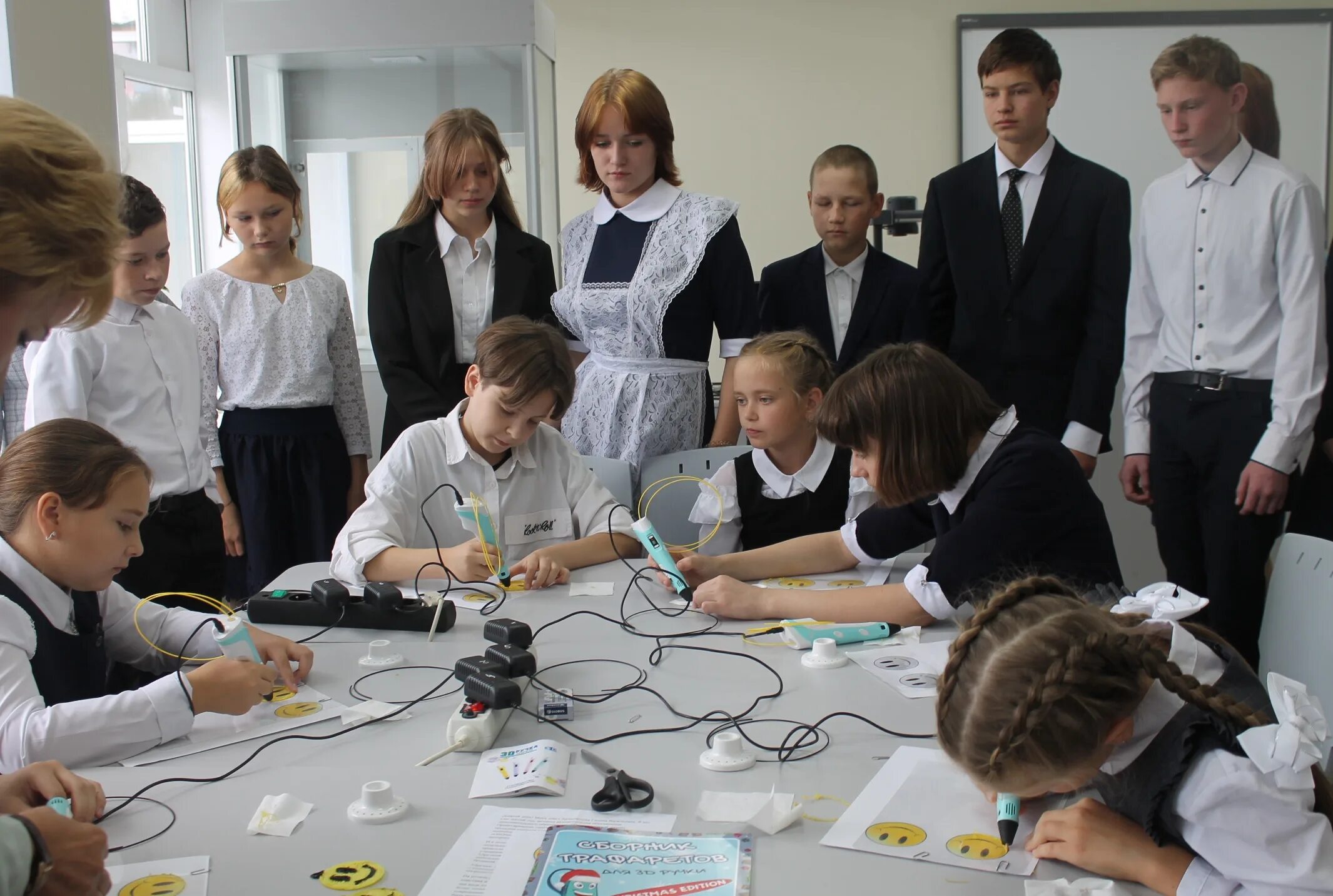 точка роста 2022 биология. что такое точка роста в образовании. точка роста в школе 2022. точка роста выставка. точка роста выставка.