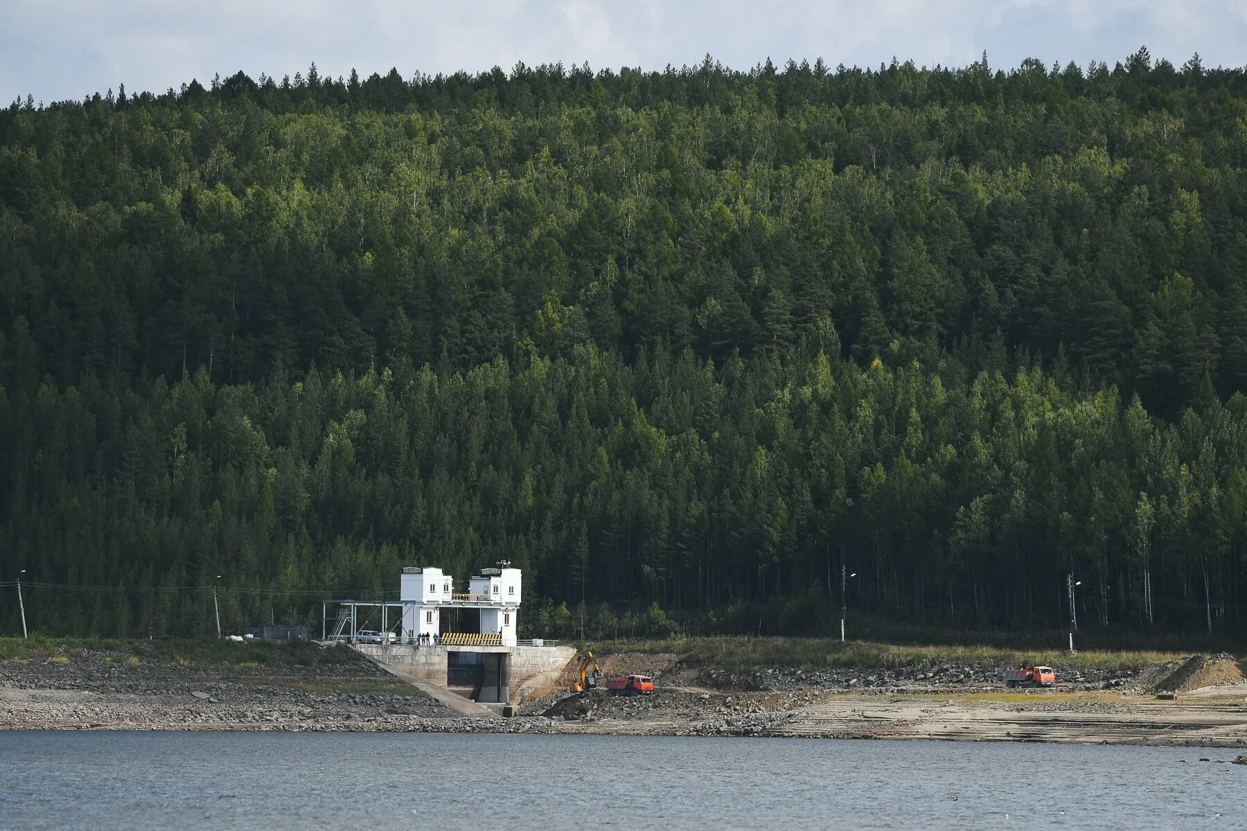 Ревдинский пруд. Ново-мариинского водохранилища. Ревдинское водохранилище. Мариинское водохранилище свердловская. Ревдинское водохранилище.