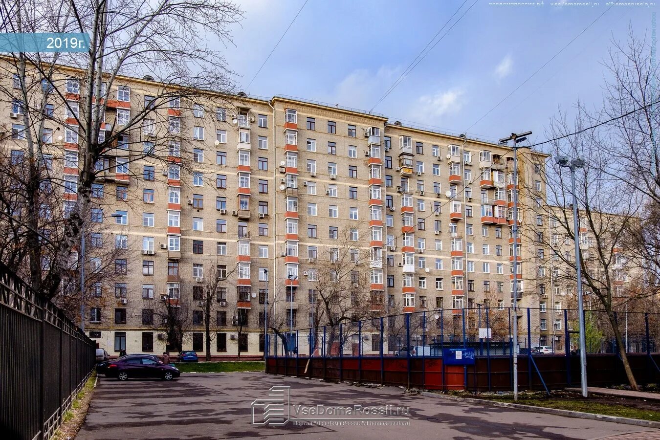 Saint Petersburg, Zoi Kosmodemianskoy st house 17 (ул. Губина, 26). Apartment ho