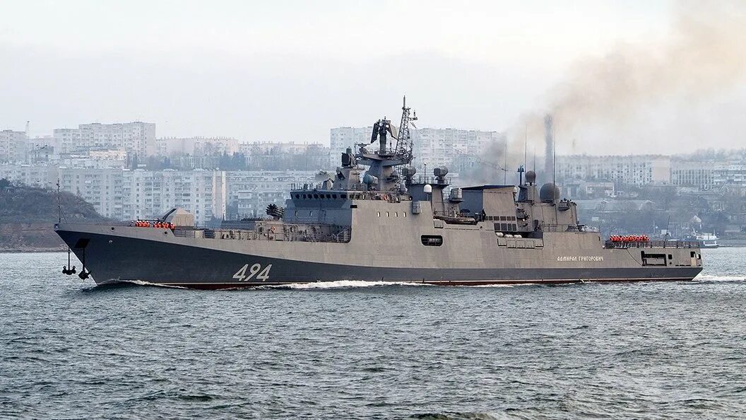 Скр адмирал григорович. Адмирал григорович фрегат 494. Фрегат адмирал григорович. Адмирал григорович сторожевой корабль. Фрегат адмирал григорович.