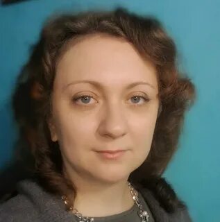 В 2003 г. окончила Сибирский Государственный университет телекоммуникаций и...