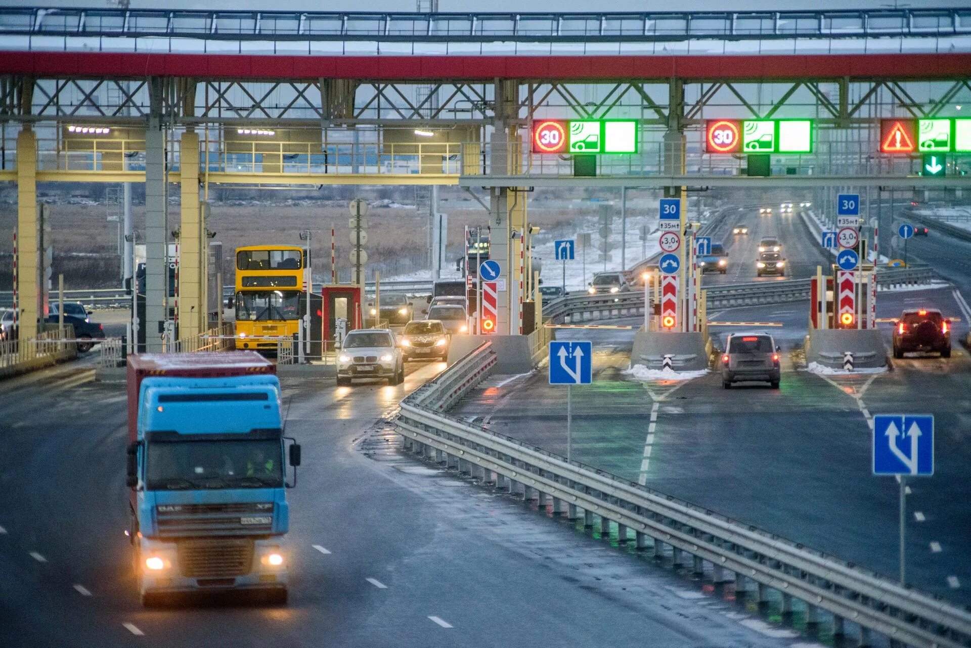 Платная дорога багратионовская. Платная трасса м11 Санкт-Петербург.