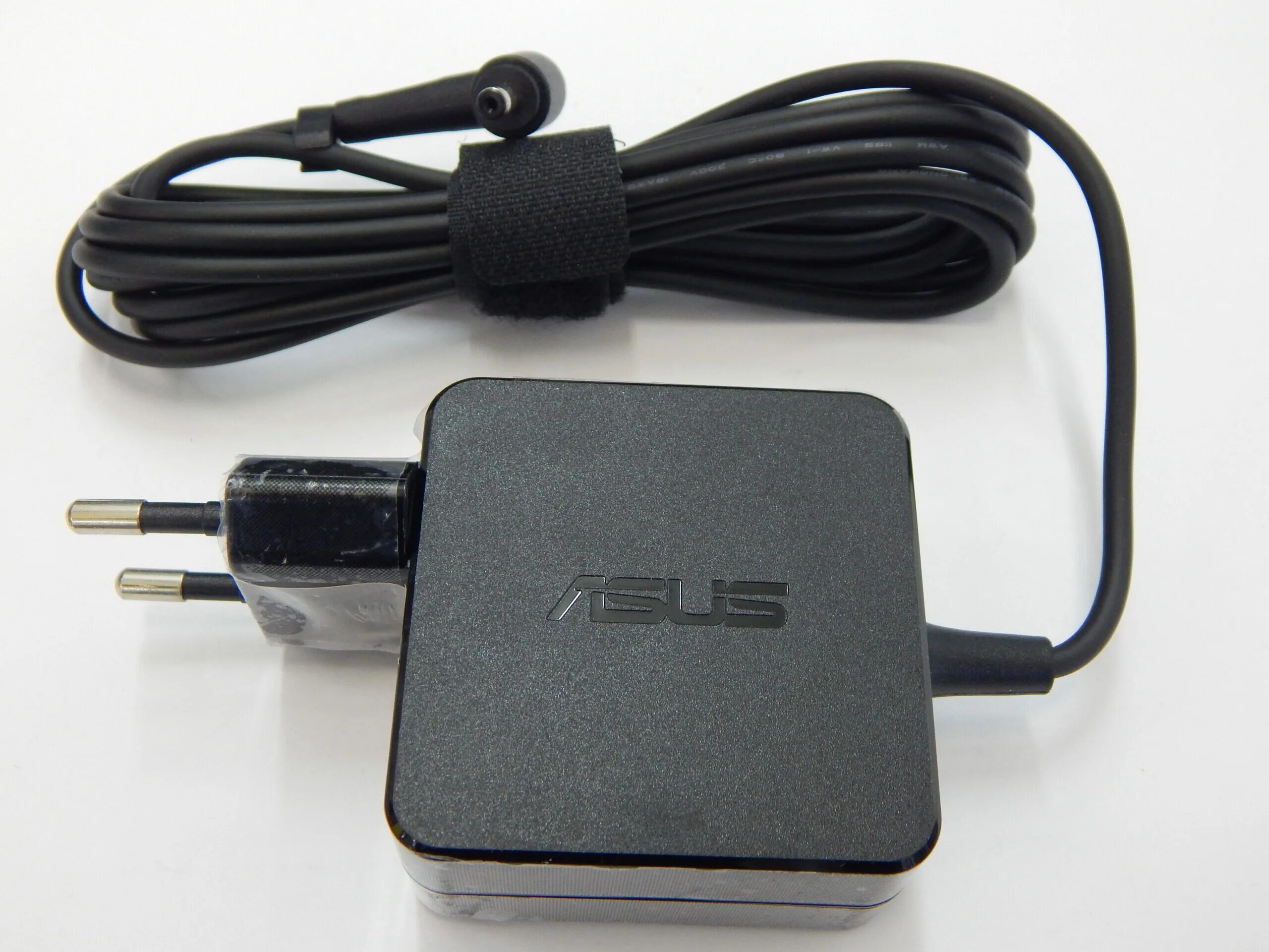 Блок питания для ASUS 19v 1.75a 4.0x1.35. Блок питания ASUS 19v 1.75a. Зарядка для ноутбука ASUS 19v 1.75a 33w. Блок питания ASUS 4.0X1.35мм, 45w. Зарядники асус