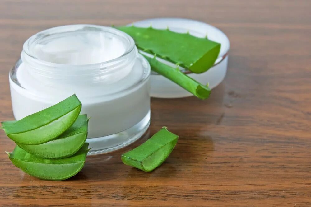 Aloe Vera крем для лица. Масло алоэ для масок