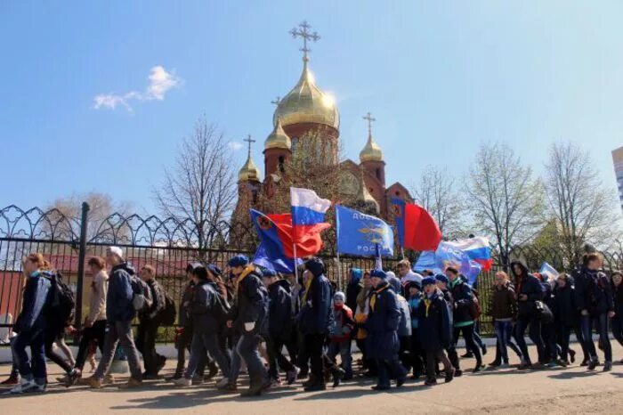 Одесса 2 мая 2014 греческая. 2 май одесса 2014 года дом профсоюзов. Одесса дом профсоюзов 2 мая 2014. Одесса 2 мая дом профсоюзов. Националисты в одессе.