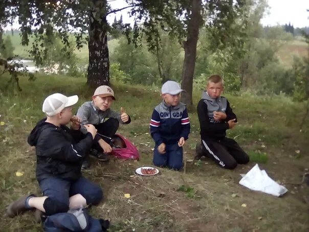 Погода в аксакшуре. Деревня Аксакшур Малопургинского района. Аксакшур школа. Природа Аксакшур.