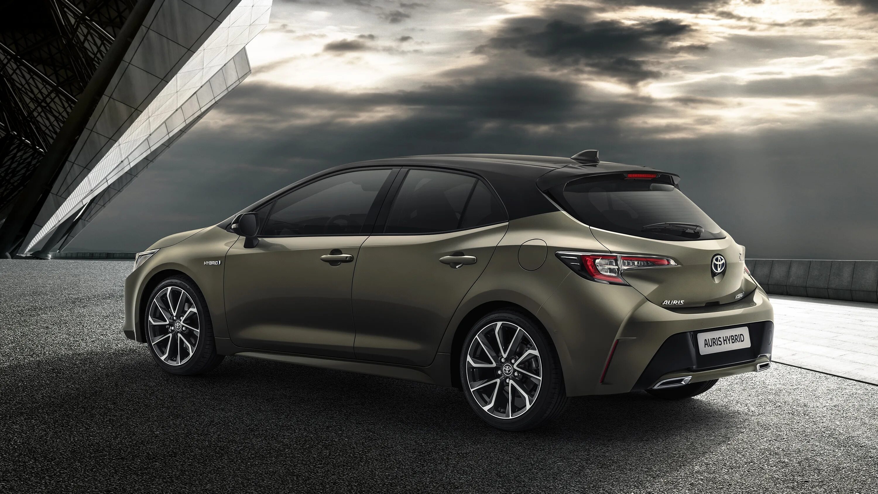 Тойота аурис гибрид 2018. Аурис 2018 года. Тойота аурис 2018. Тойота аурис 2018 года. Toyota auris 2019.