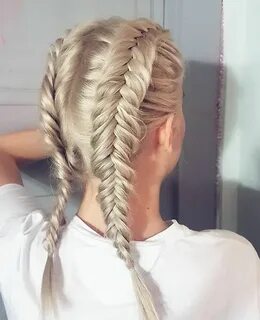 День заплетена