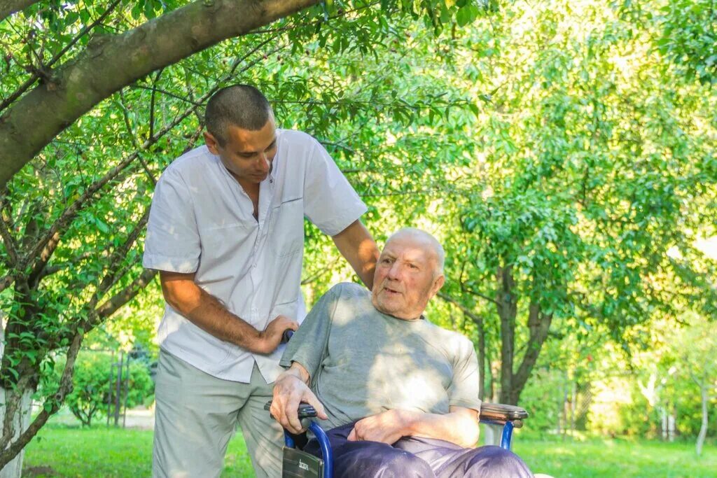 дом интернат в александровке ростов. дом престарелых ростов на дону. дом престарелых ростов на дону. пансионат для престарелых ростов на дону. ростов на дону победы40 интернат дом престарелых.