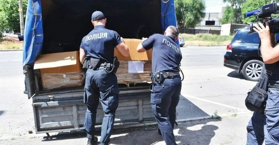 Полиция в запорожье. Полицейский с собакой. Полиция в запорожье. Новая полиция запорожья. Бронежилет ппс.