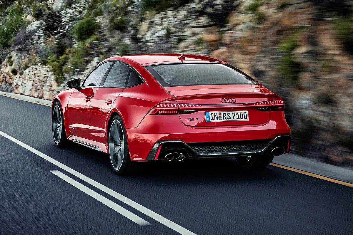 Новая ауди 7. Audi rs7 2022. Audi rs7 Sportback 2022. Ауди РС 7 2022. Audi rs7 Sportback 2021.