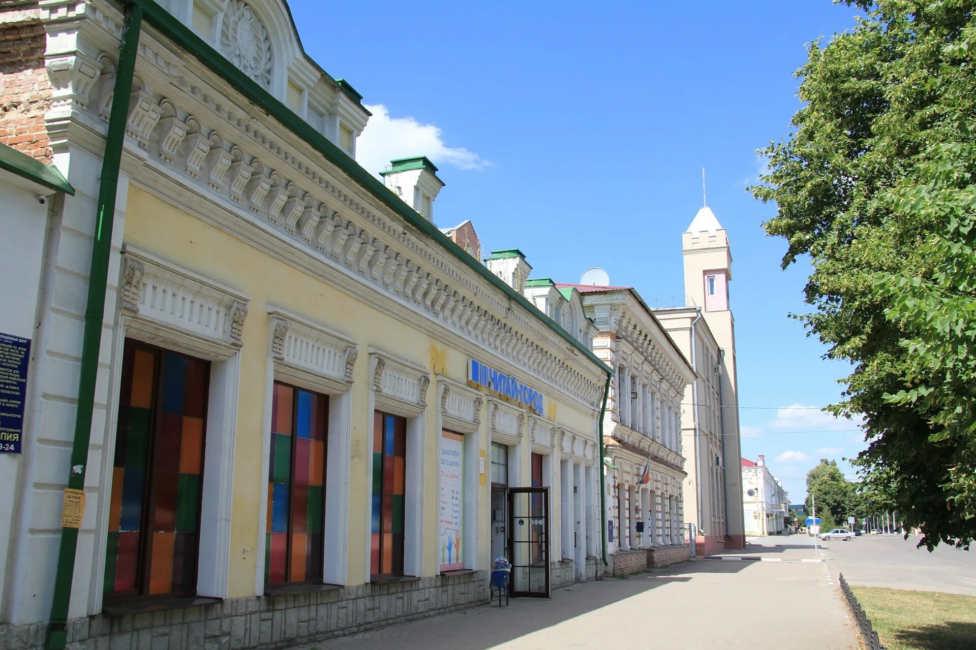 Борисоглебск здания. Борисоглебск центр города. Борисоглебский Воронежская область. Город Борисоглебск Воронежской области. Памятники архитектуры в Борисоглебске Воронежской области.