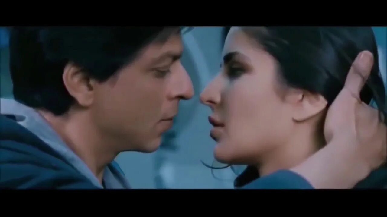 Selka kinolar. Katrina Kaif Kiss. Катрина Каиф и Шахрукх Кхан Kiss. Katrina Kaif поцелуй.