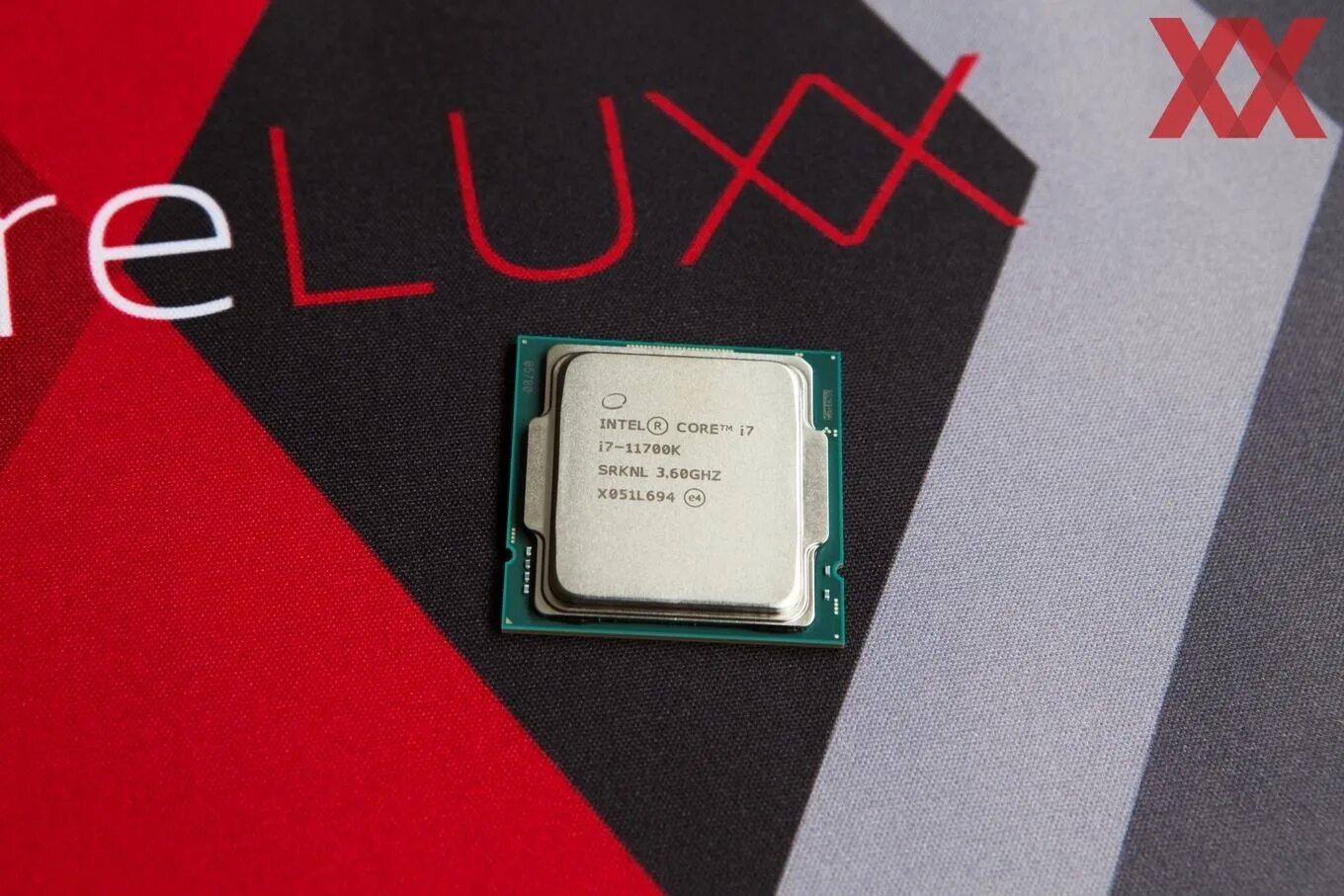 Intel core i7 11700t. Процессор intel core i7-11700k oem. процессор intel core i7-11700k box. cpu core i7-11700. процессор intel core i7 11700 тепловыделение.