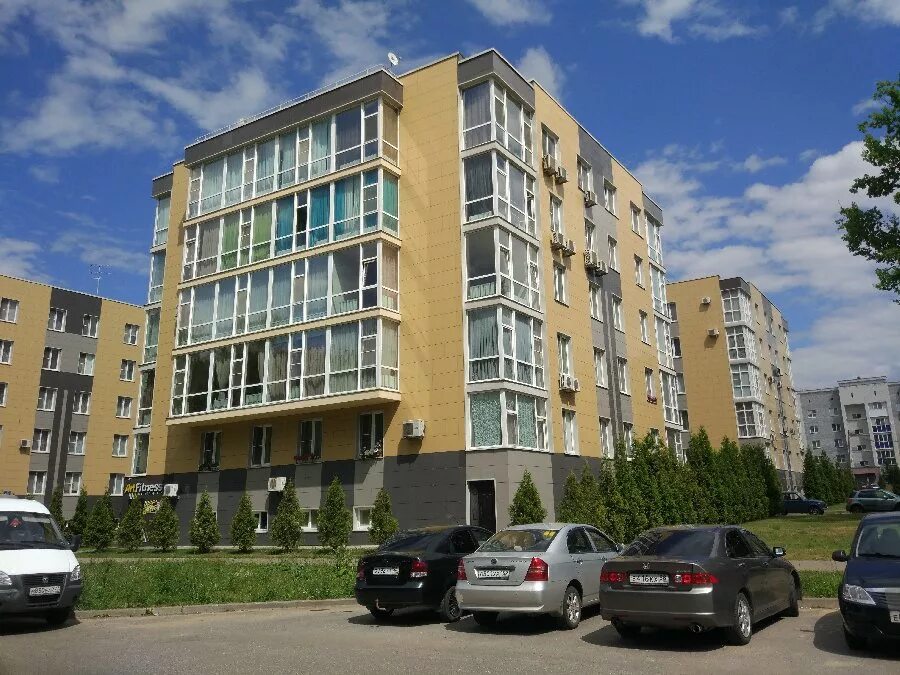 улица херсонская дом 39. аврова, 15а. суздаль, михайловское 46. р-н черемушки, херсонская ул. Dom 39.