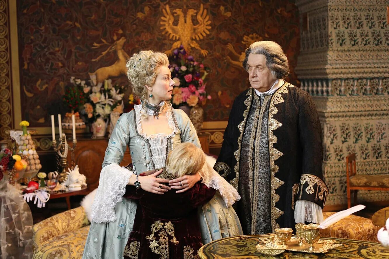 юлия снигирь кровавая барыня кадры. сериал кровавая барышня. салтыкова дарья сериал 1 серия. юлия снигирь в сериале кровавая барыня. фильм салтычиха 2 серия.