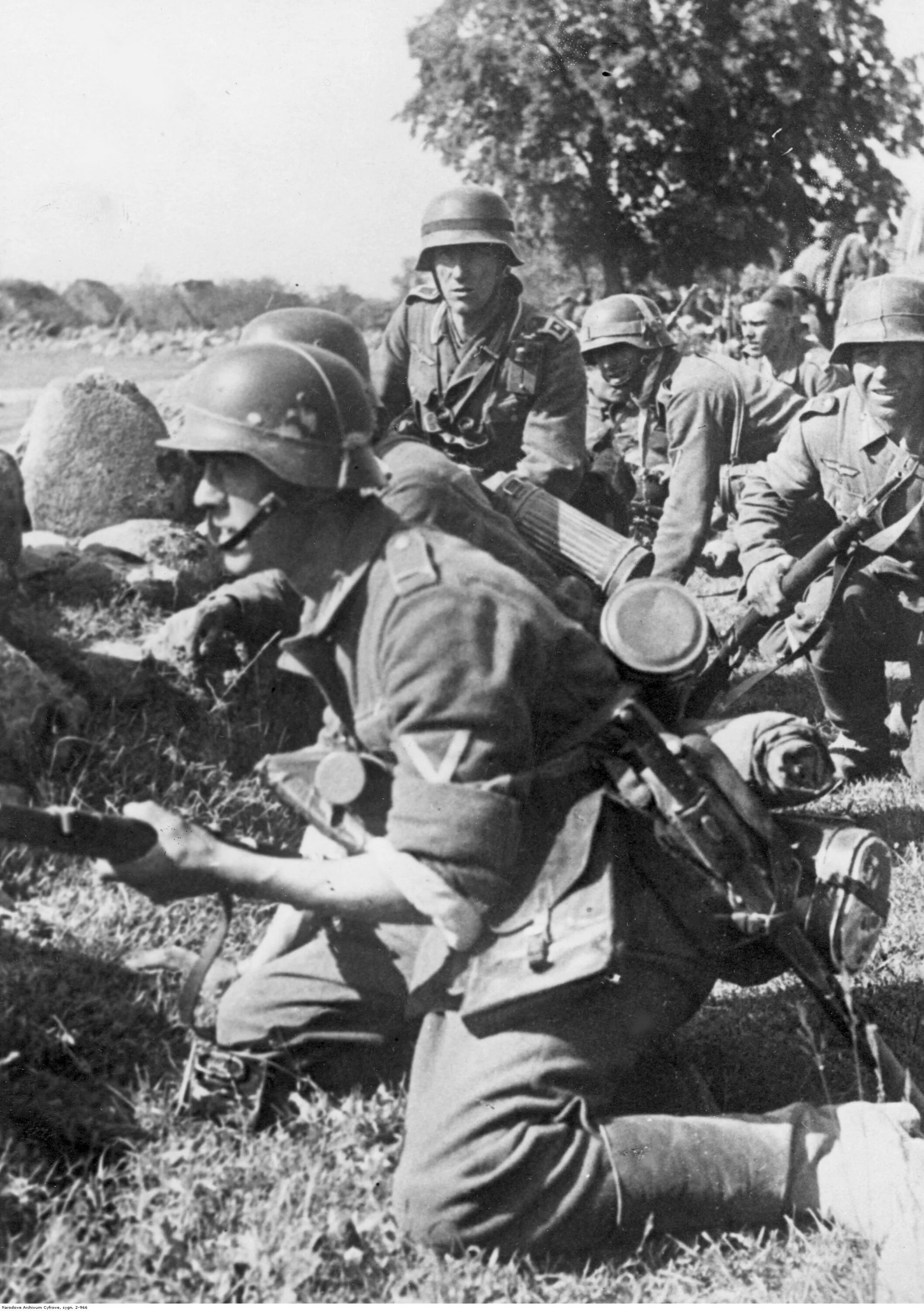 Барбаросса 1941. Барбаросса 1941. Группа армий юг 1941. Солдаты вермахта 22 июня 1941. План барбаросса 1941.