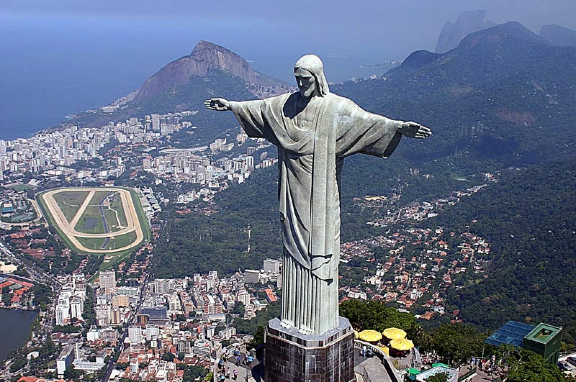 Статуя Христа-Искупителя Бразилия. Христос Искупитель Рио де Жанейро. Статуя Иисуса Христа в Бразилии. Бразилия Рио де Жанейро статуя. Los de rio