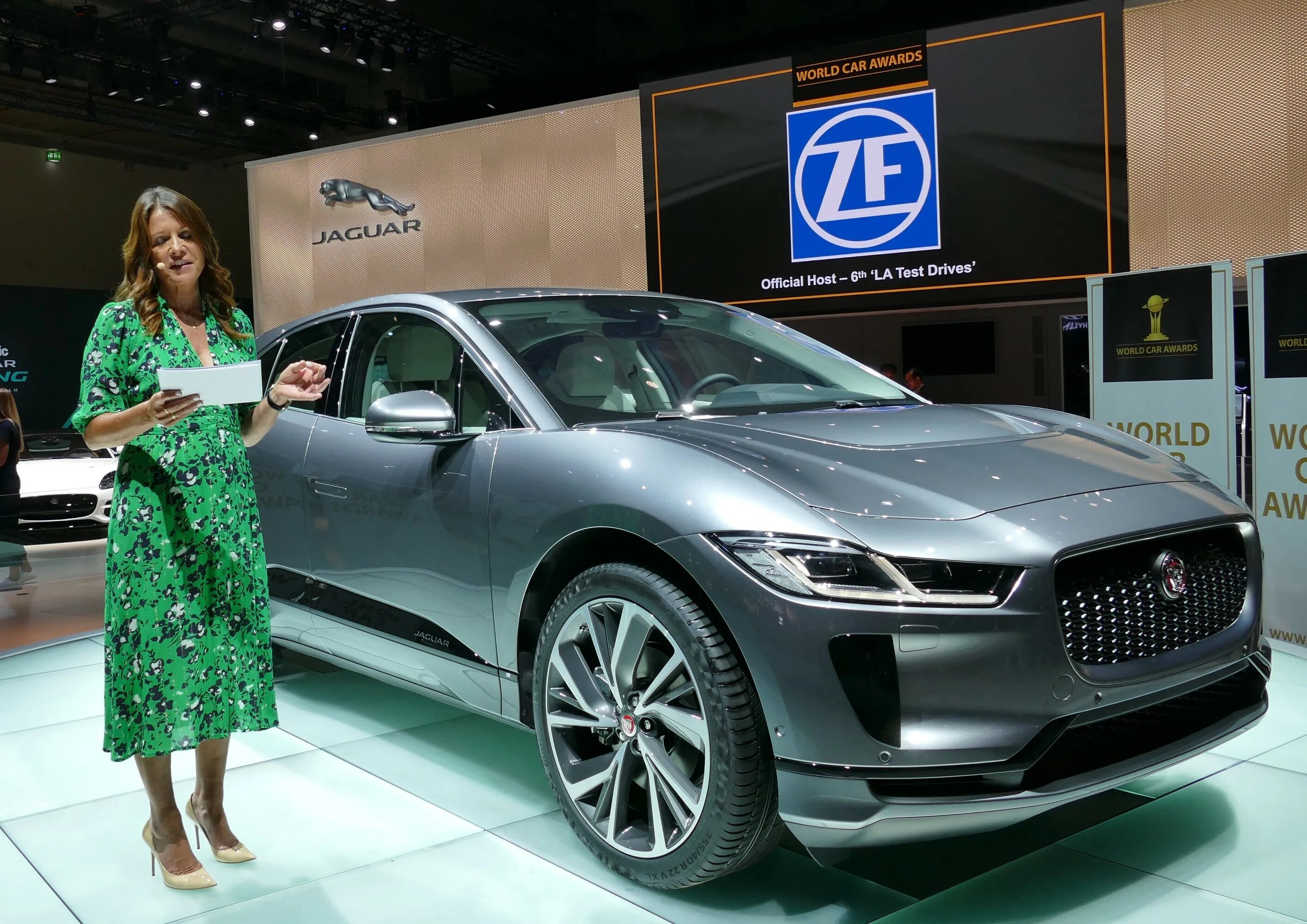 Европейский автомобиль года фольксваген. World of cars. Популярные авто в европе. World of cars. World машина.