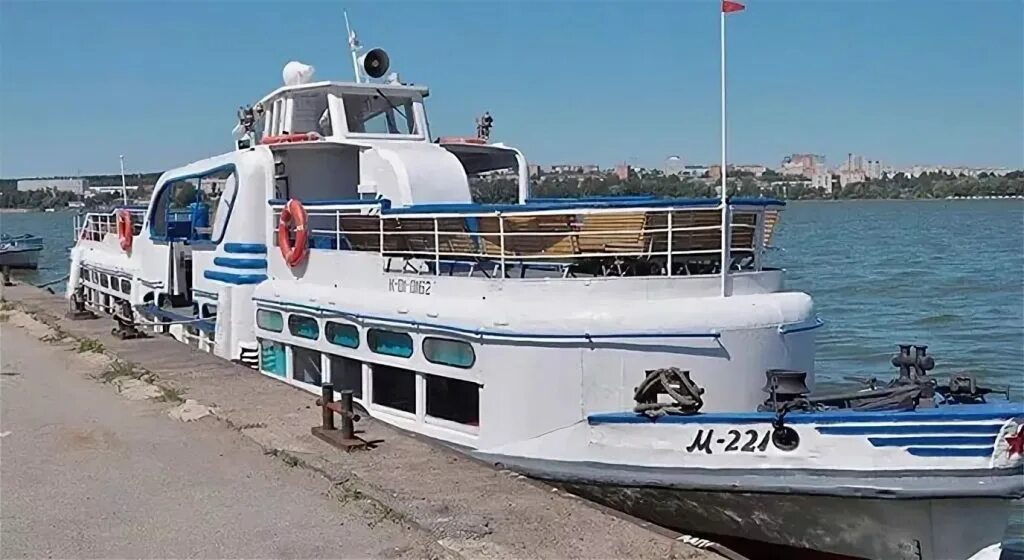 Прогулка на теплоходе ижевск. Пристань воложка ижевск. теплоход ижевск воложка. причал воложка ижевск. ижевский теплоход на воложку.