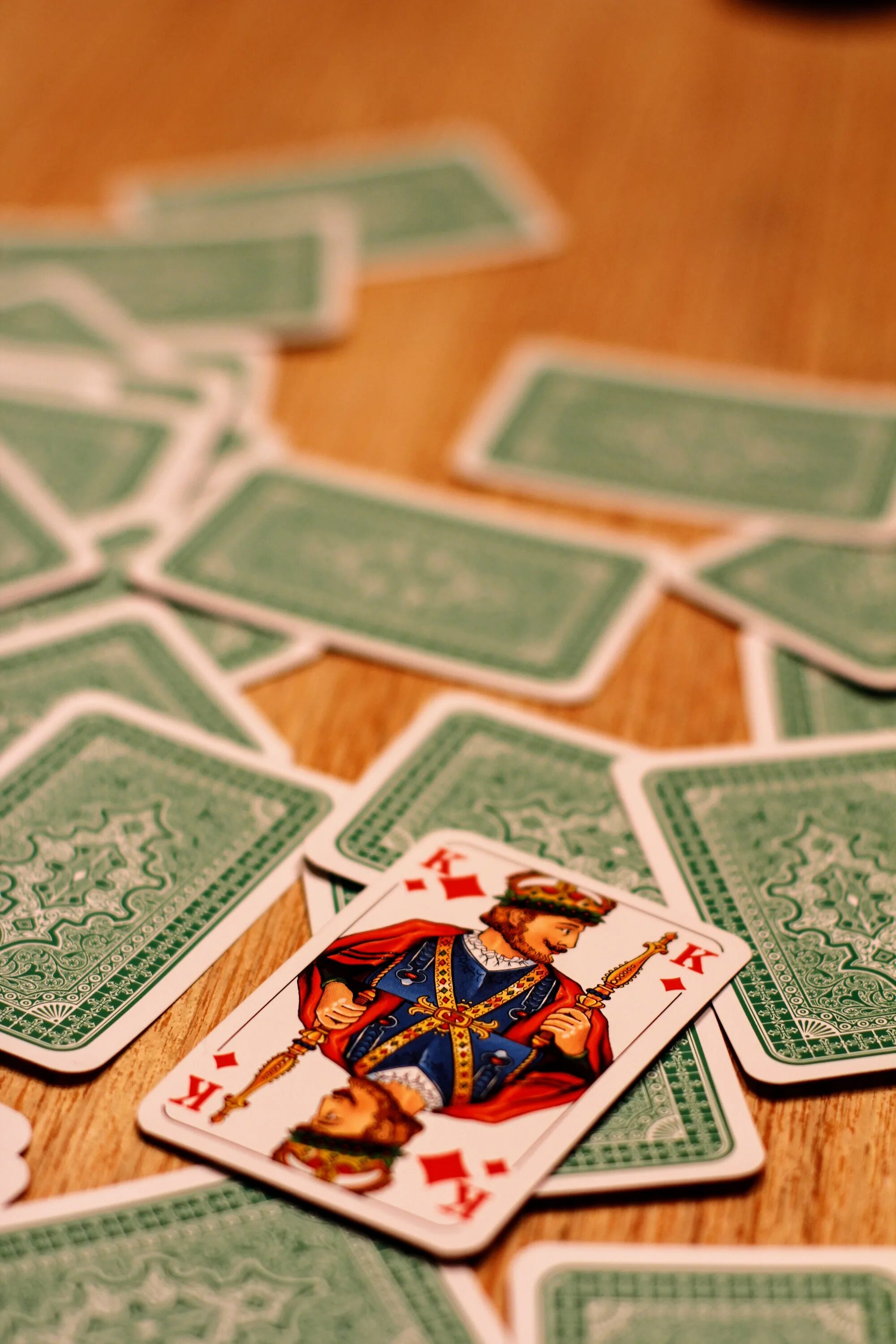 Card game игра. Карточные игры. Красивые карточные игры. Азартная карточная игра. Карточки в азартных играх.
