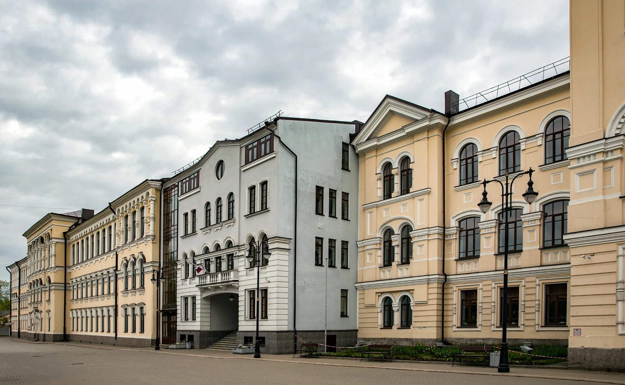 Училища выборга