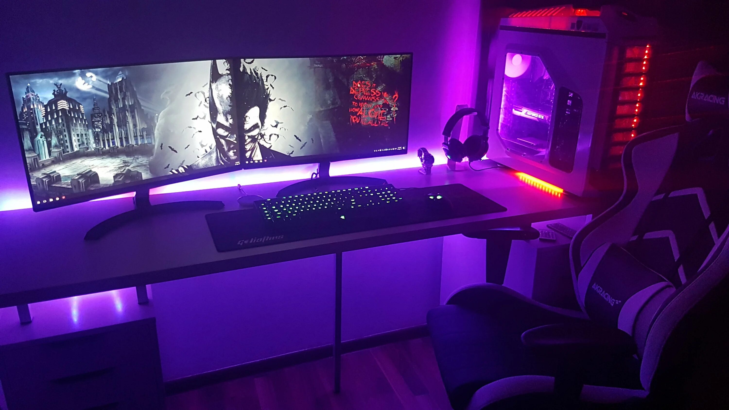 ПК сетап 2019 Razer. Красивый компьютер. Игровой стол с подсветкой. Компьютерная комната. Обои на пк с столом