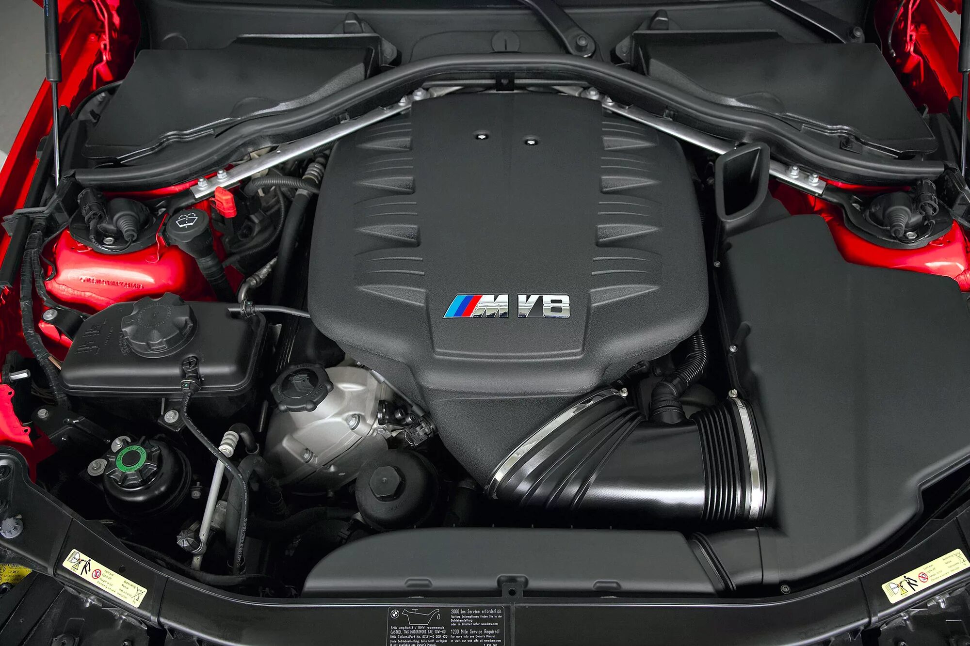 M 3 5 b b. БМВ м3 мотор. BMW m3 e92 двигатель. Мотор 3.3 БМВ м3. BMW m3 e92 v8 4.4.