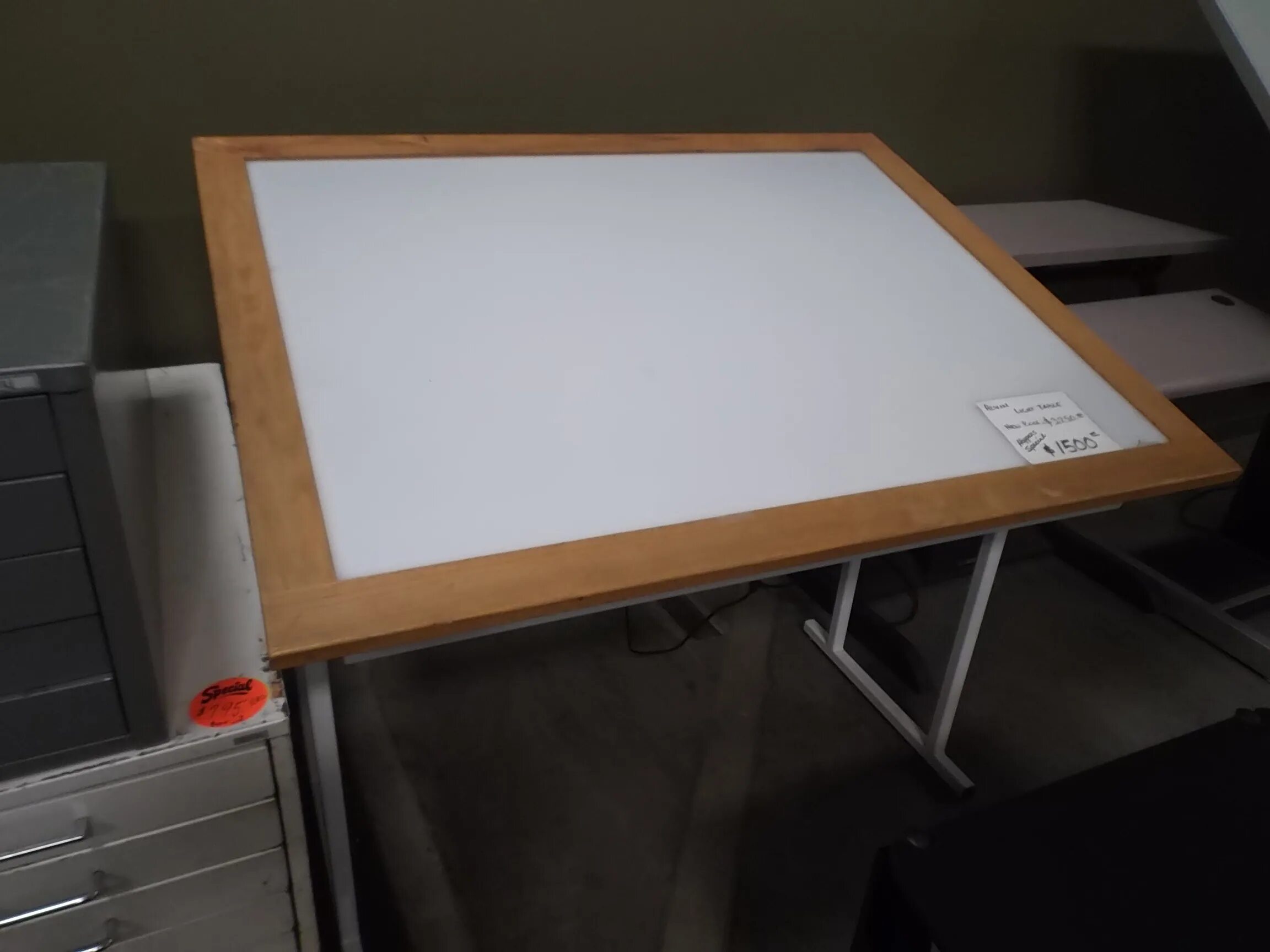 Lighting tables