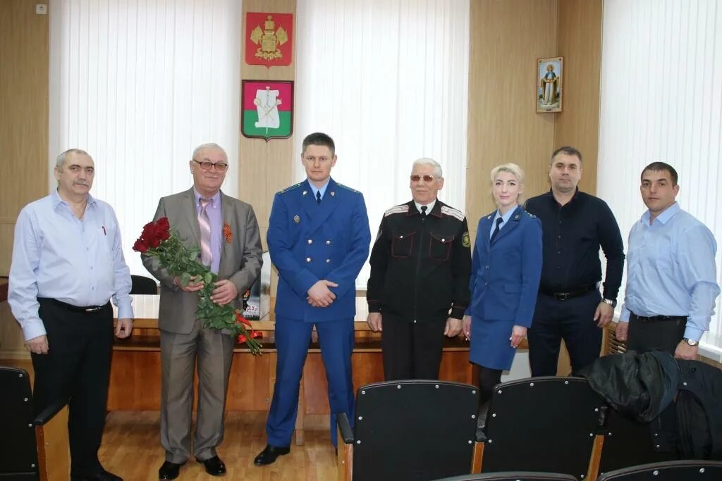 Брюховецкий военкомат. Прокуратура Брюховецкого района. Прокурор Брюховецкого района. Прокуратура Брюховецкого района Краснодарского края. Прокурор Брюховецкого района Краснодарского края.