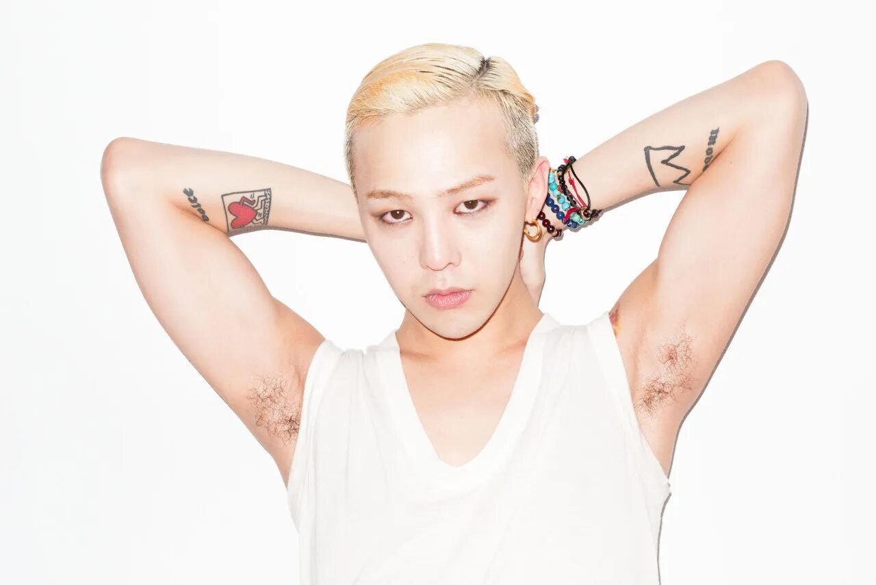 G-Dragon. Квон Джиен. G Dragon 2022. Квон Чжи ён. Гоу джи