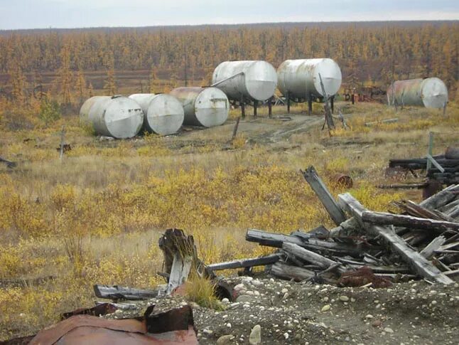 База горючего. Аэрофьюлз склад ГСМ. Бишкиль склад ГСМ. ПГС полевой склад горючего. Полевой склад ГСМ.