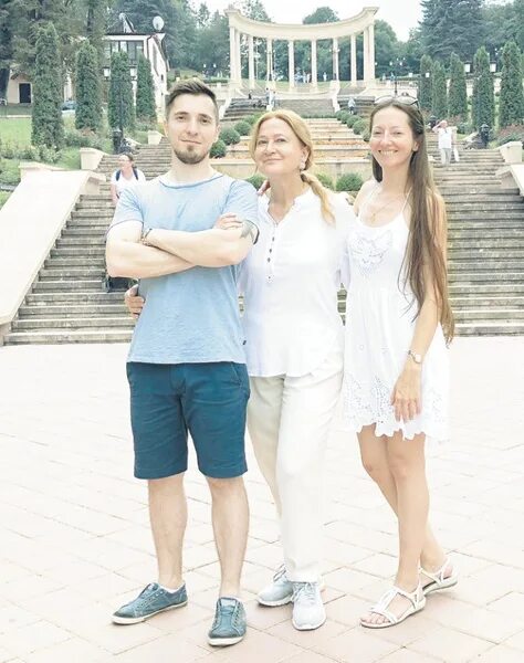 Тамара глоба биография личная жизнь дети Тамара Глоба: "Судьба не любит, когда от ее подарков отказываются"