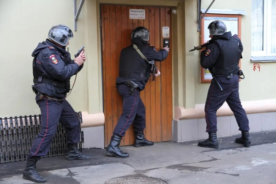 Коллекторы полиция