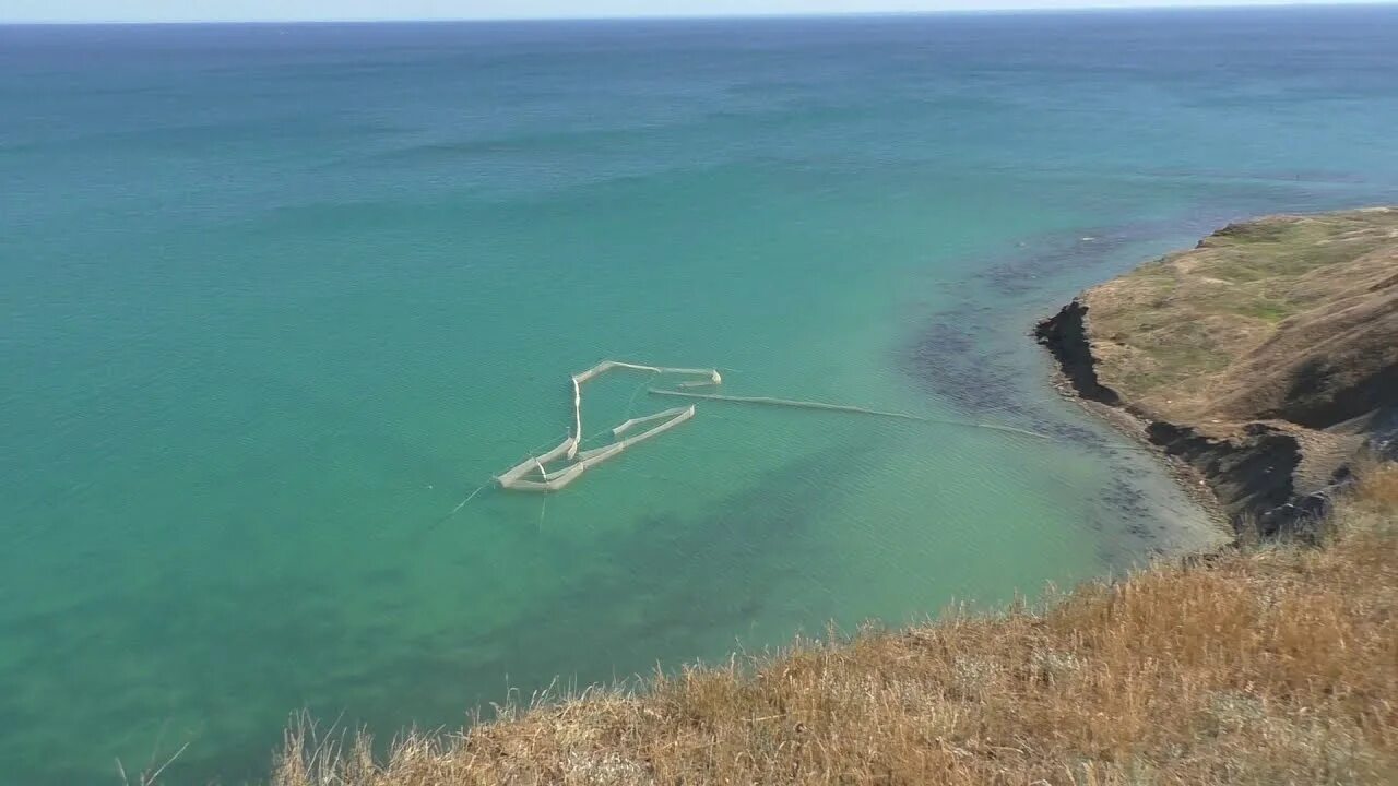 Мыс Железный Рог Тамань. Мыс Железный Рог Краснодарский край. Поселок волна мыс Железный Рог. Мыс Панагия Тамань.