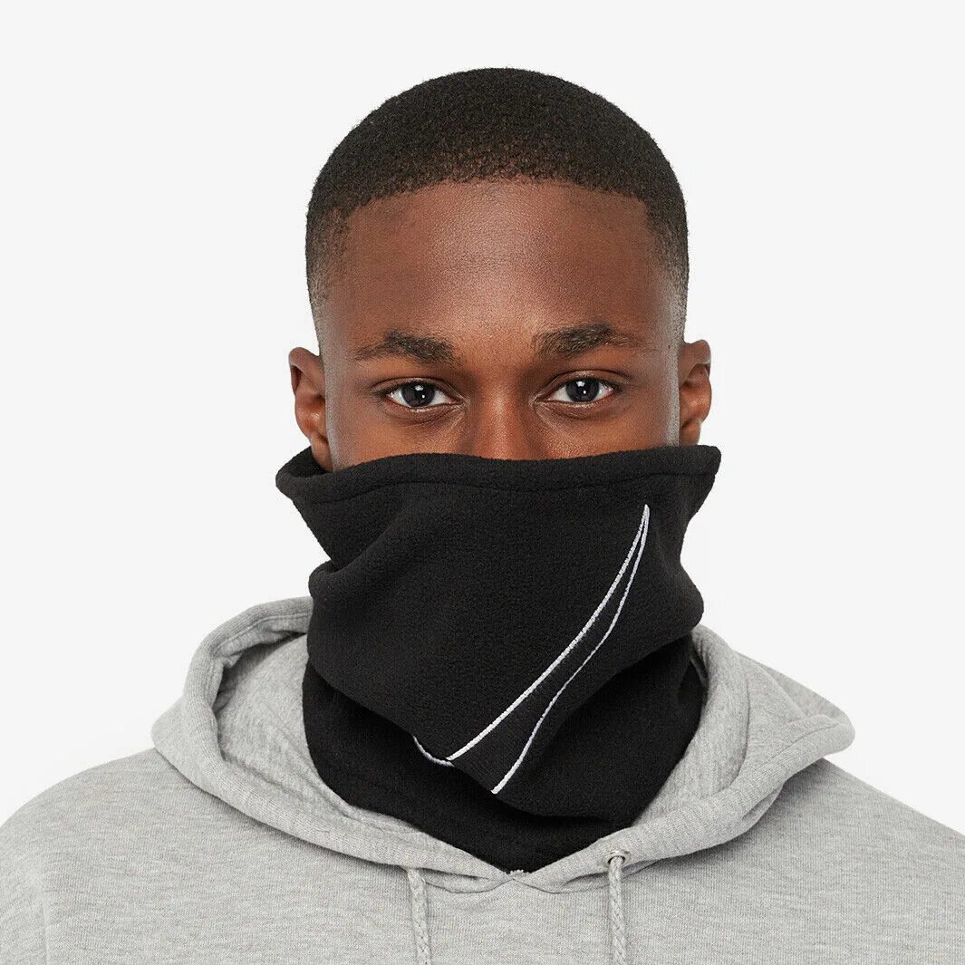 Nike winter warrior snood купить. Nike Fleece Snood. Nike Snood Winter Warrior. Nike Neckwarmer. Nike Fleece Neck Warmer Snood 2.0 - Mens Clothing.