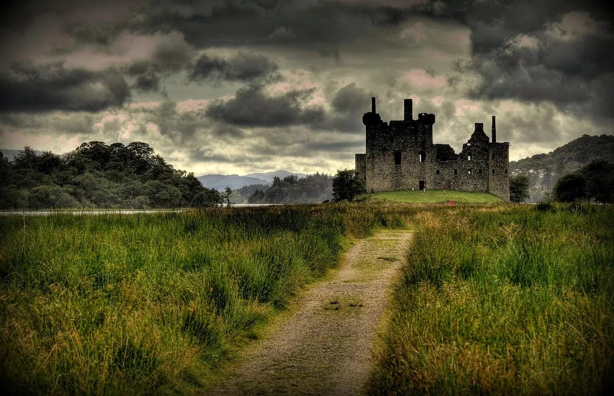 Secret castle. Замок Килхурн, Шотландия. Замок Кастл Шотландия. Замок Лохланд Шотландия. Великобритания, Шотландия, замок килчурн,.