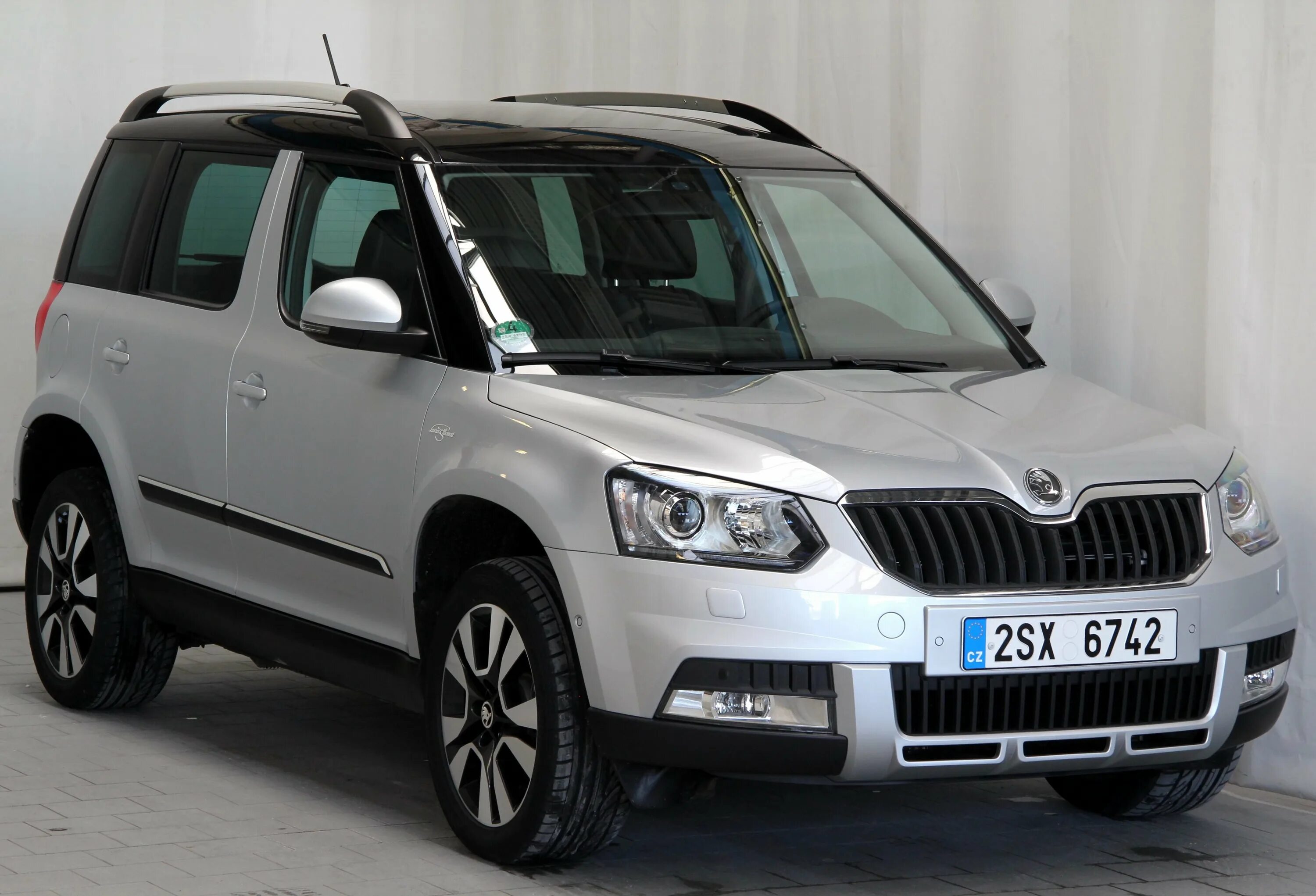 Skoda Yeti 2.0 TDI. Shkoda Yeti 4x4 2.0. Skoda Yeti 4х4. Шкода Йети 1,8 2014. Купить шкоду йети 1.8