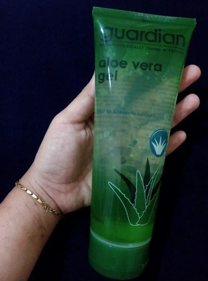 Где купить гель алоэ. Guardian Aloe Vera Gel. Seamona Aloe Vera гель Cooling.