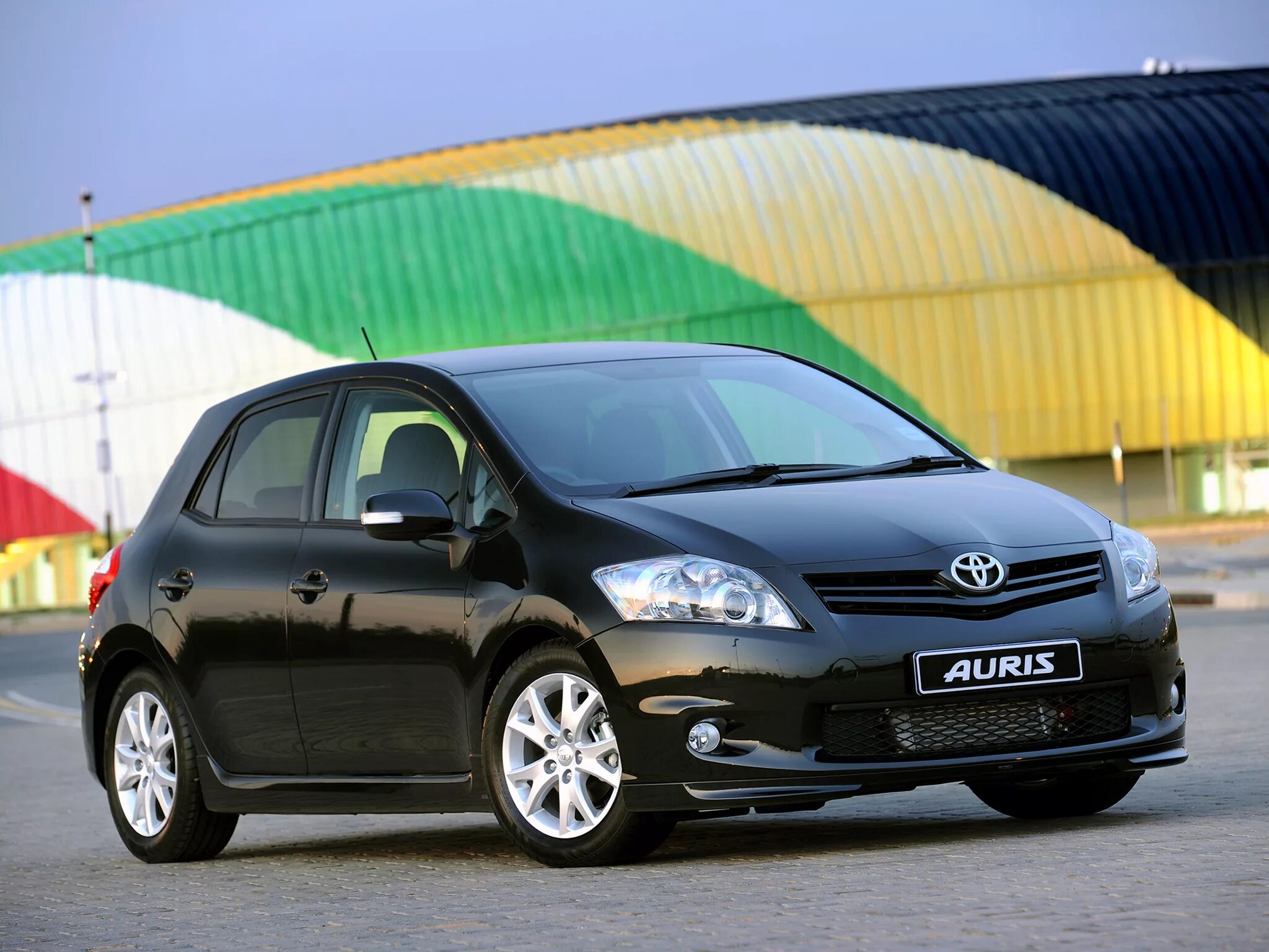 6 автомат. Тойота аурис 2011. Тойота аурис 2011. Toyota auris 1. Тойота аурис 2011 год.