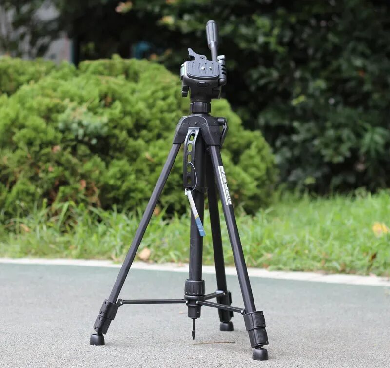 Штатив трипод tilta. Yunteng vct-680 черный. Штатив hama star63 4163. Фотография штатива. Штатив для камеры/телефона vct 5208.