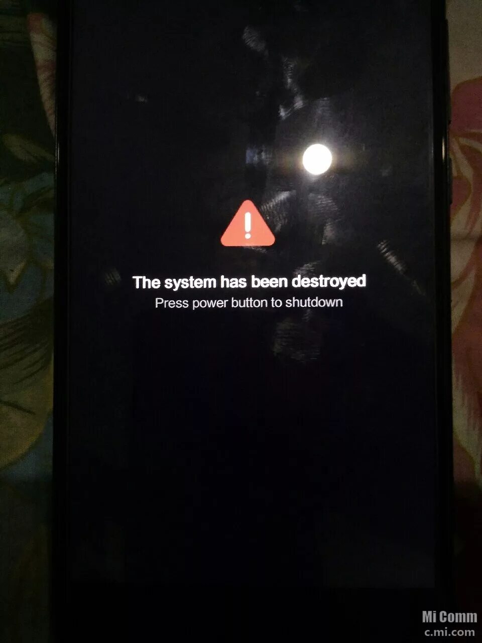 The system has been destroyed xiaomi redmi. The System has been destroyed. The System has been destroyed Xiaomi. The System has been destroyed обои. Ксяоми the System has has destroyed.