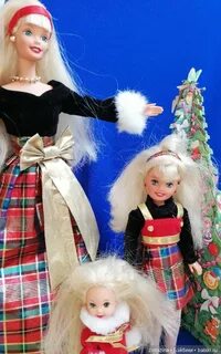 Holiday sisters